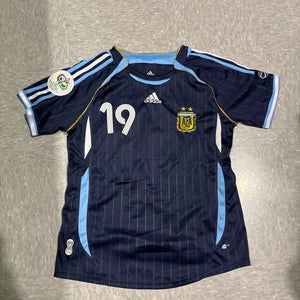 Used Adidas Argentina Lionel Messi 06/07 Away Replica Jersey (Size: Large)