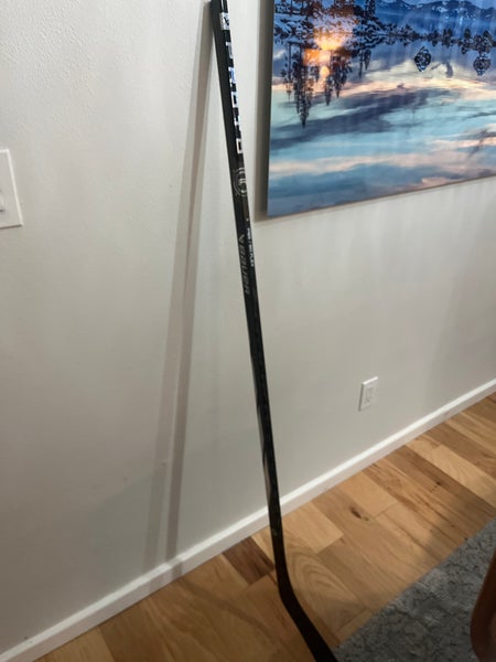 Great Deal!!!!! Barely Used Junior Bauer Left Hand P92 50 Flex Proto-R Hockey Stick