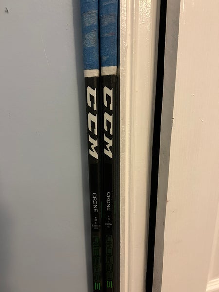 Two Pack CCM Pro Stock Ribcor 4 sticks left 65 Flex
