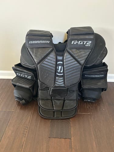 Used  Warrior  Ritual GT2 Goalie Chest Protector