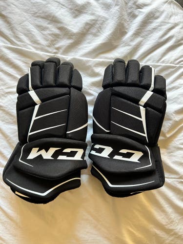 Like New CCM 15" JetSpeed FT350 Gloves - Shipping Included