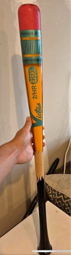 Victus Wood Pencil Bat