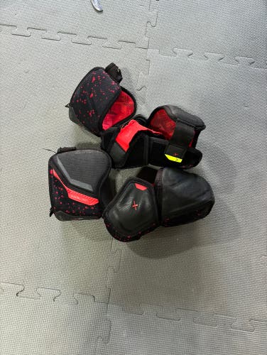 Used Senior Bauer Vapor 3x Elbow Pads