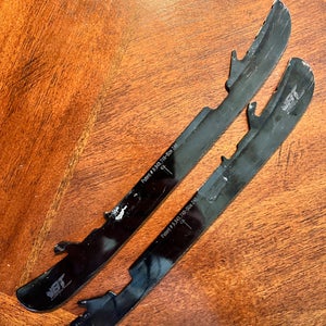 Used {Bladetech} 246 mm