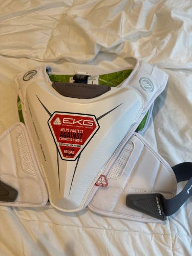 Maverick Shoulder Pads