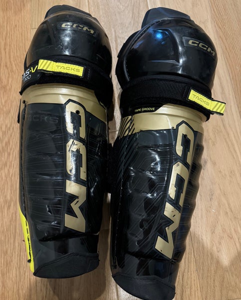 CCM 15" Tacks AS-V Pro Shin Pads & Large Elbow Pads