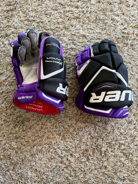 Used Bauer X850 pro Gloves 11"