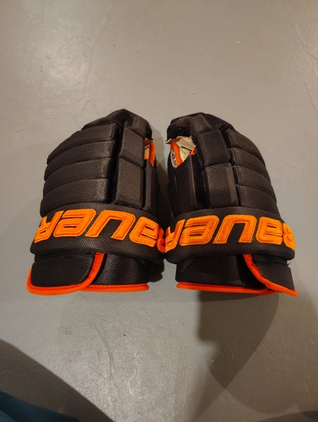Used Bauer Gloves 14"