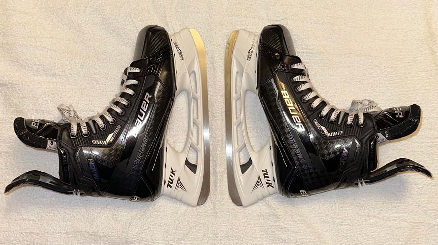Used Senior Bauer Supreme MACH Hockey Skates 8, Fit 2