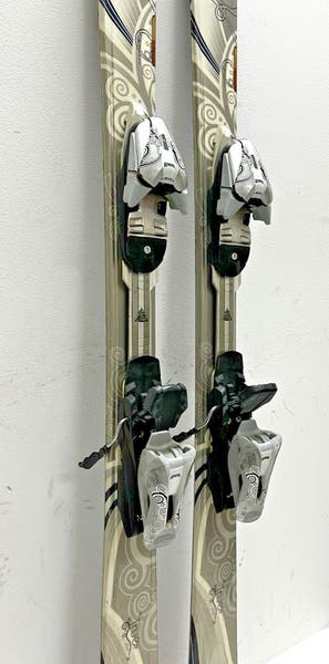 K2 T:Nine True Luv 156cm 119-72-103 r=12m Women's Skis Marker Bindings GREAT | SidelineSwap | Buy and Sell on SidelineSwap K2 T:Nine True Luv 156cm 119-72-103 r=12m Women's Skis Marker Bindings GREAT | SidelineSwap | Buy and Sell on SidelineSwap