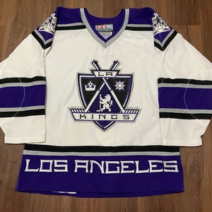 Los Angeles Kings Coat of Arms CCM Center Ice NHL Hockey Jersey Size 48