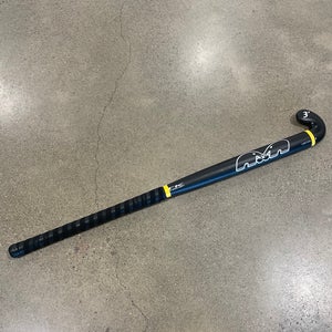 TK 3.4 Control Bow Field Hockey Stick 36.5"