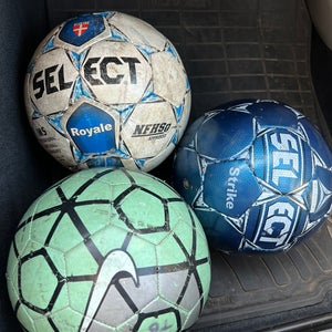 3 Pack of Soccer Balls