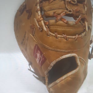 Used Rawlings Right Hand Throw First Base Baseball Glove 11.5"