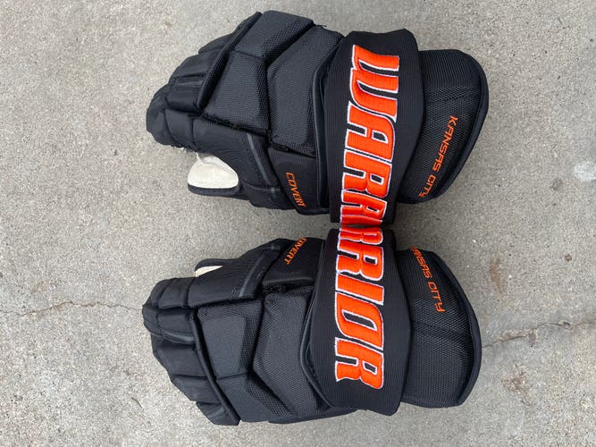 Used Warrior 15" Covert Pro Gloves