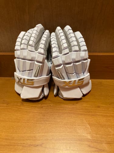 New  STX Extra Large Surgeon RZR Lacrosse Gloves