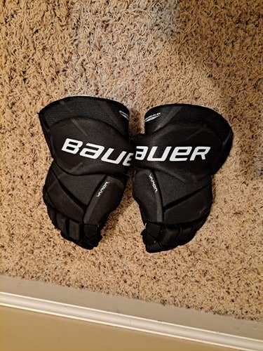 Used Bauer Vapor X20 Gloves 12"