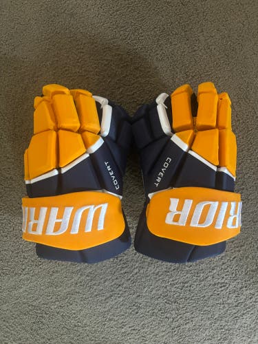 Warrior covert qr 6 hockey gloves