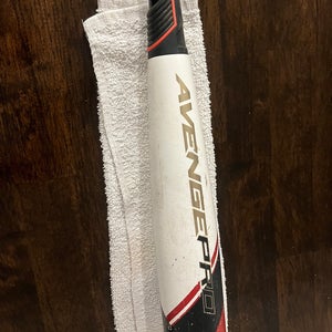 Used  AXE USSSA Certified (-10) 20 oz 30" Avenge Pro Bat