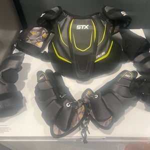 Lacrosse  Small / Medium STX Stallion 200 Shoulder Pads