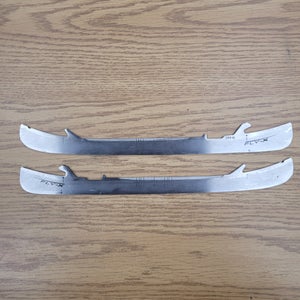 Used Bauer Fly-X 288 mm Hockey Skate Runners