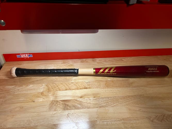 Used  Marucci Wood 24 oz 29" AM22 Bat