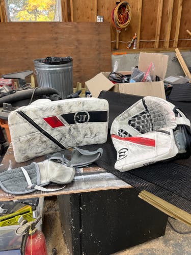 Used Warrior Ritual G4 glove and blocker with 90* palm