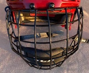 Used CCM BHH7500 Helmet cage