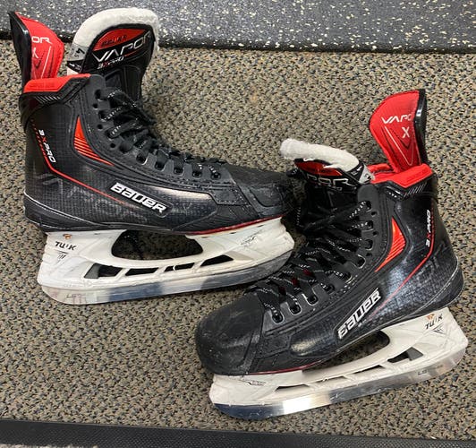 Used Bauer   Vapor 3X Pro Hockey Skates Size 4.5