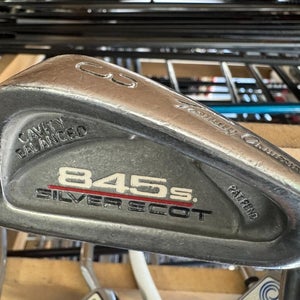 Tommy Armour Silver Scot 845 3-iron (21*) with Ligth Steel Flex 2902