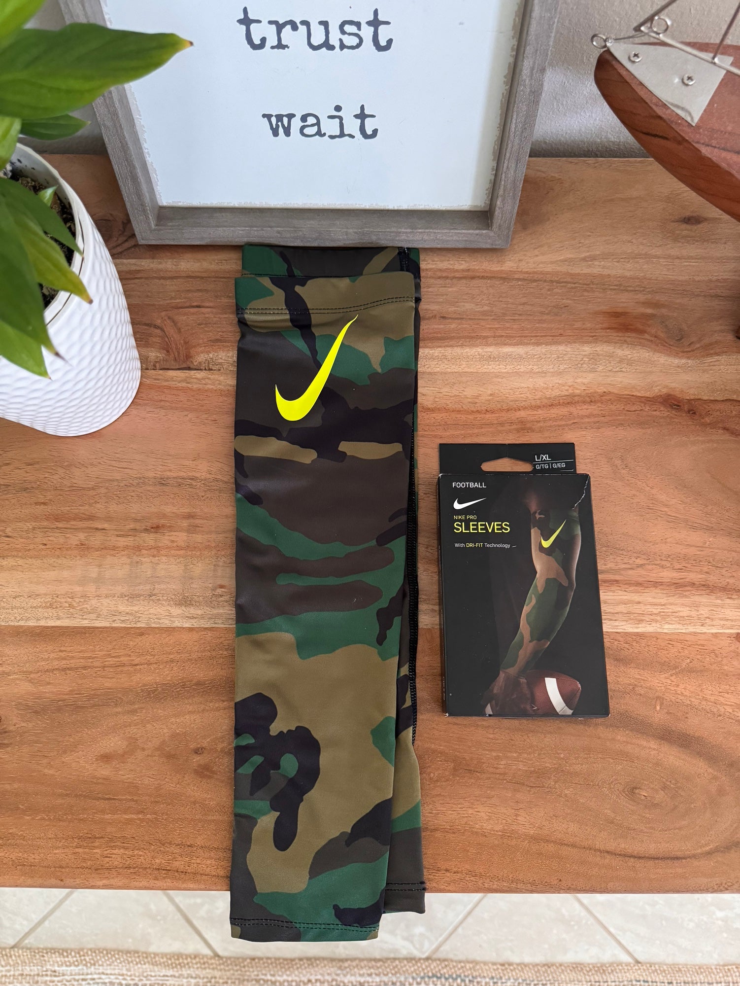 nike camo arm sleeve