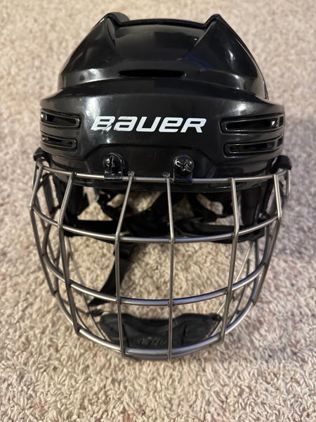Bauer Reakt 75 Helmet With Profile 3 True Vision Cage medium Great Condition