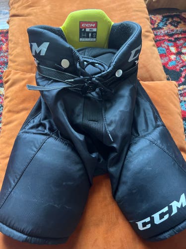Used Junior CCM Tacks 9550 Hockey Pants