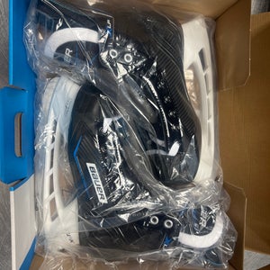 New Bauer XLP Hockey Skates