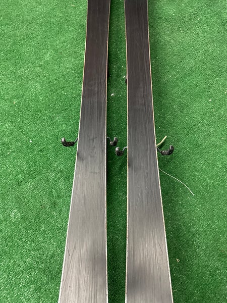 Blizzard Thunderbird 153 cm Skis | Marker 10 TLT Bindings
