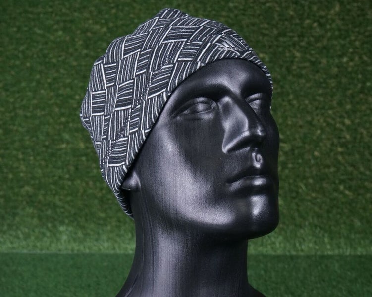 ADIDAS CLIMAWARM BEANIE HAT CAP BLACK / WHITE ADULT UNISEX, VGC ~ L@@K!!