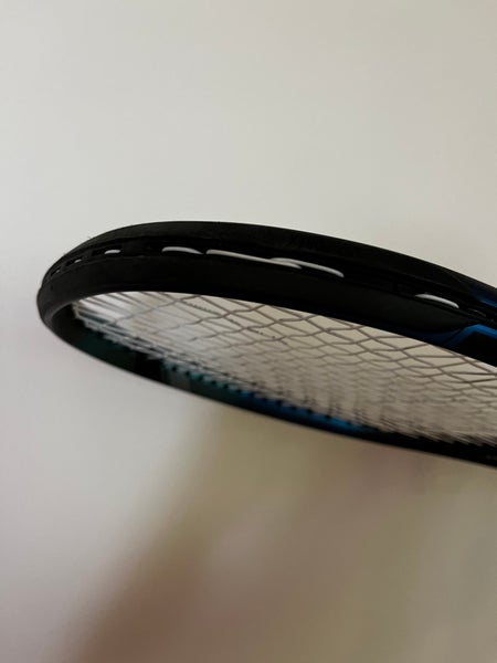 Yonex Ezone 98L Grip Size 4 0/8”