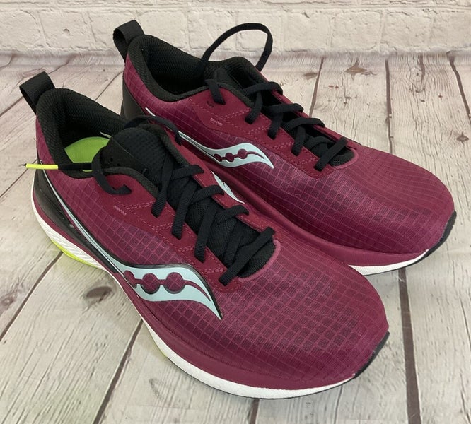 Saucony S10820-16 Freedom Crossport Women's Running Shoes Berry Black US 7 M