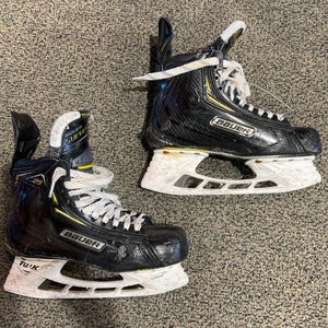 Bauer Supreme 2S Pro Hockey Skates | Senior 7.5 | Regular | NO Steel
