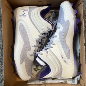 Under Armour Command Spotlight Cleats Sz10.5