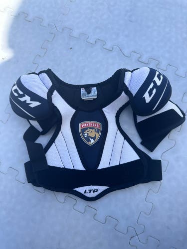 CCM LTP Florida Panthers Shoulder Pads Junior Small