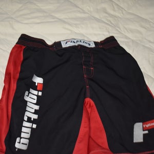 Fighting MMA/Boxing Shorts, Black/Red, Large - Great Condition!