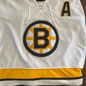 #4 Bobby Orr Jersey