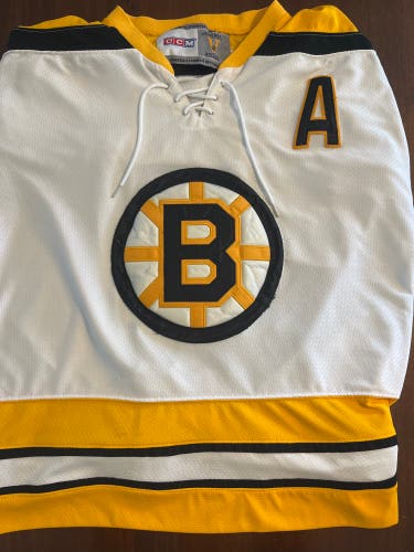 #4 Bobby Orr Jersey