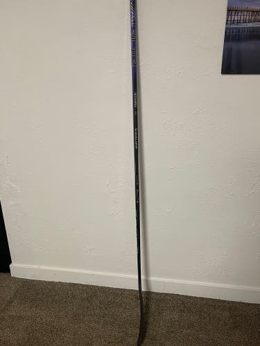 Used Bauer Left Hand P92 Vapor Hyperlite 2 Hockey Stick