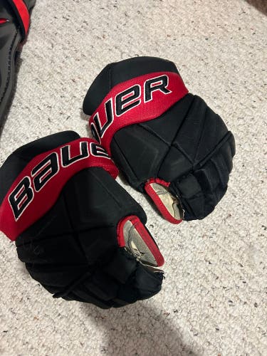 Used  Bauer 13"  Gloves
