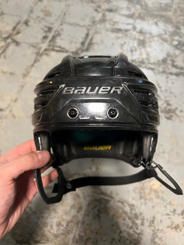 Used Small Bauer Re-Akt 150 Helmet