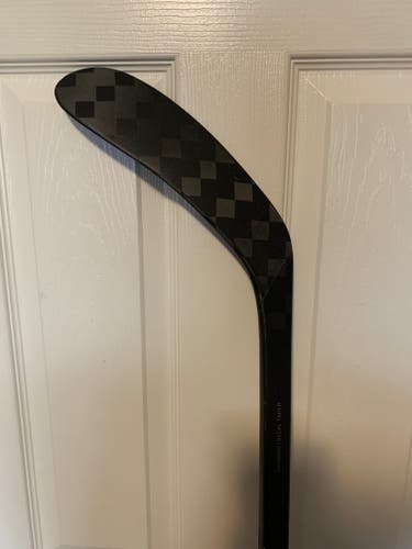 Senior CCM RibCor Trigger 7 Pro Right Handed Hockey Stick P28