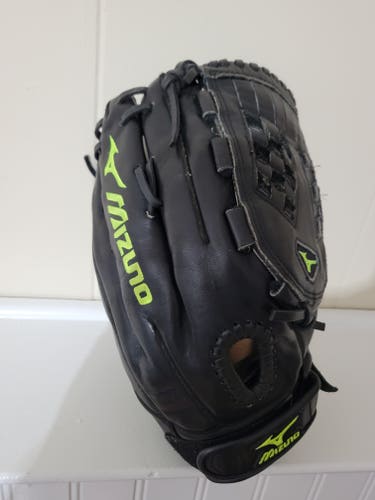 Used Right Hand Throw Mizuno MVP Prime Softball Glove 12.5"