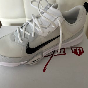 New with box Mike Trout Baseball Cleats